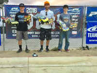 2wd 17.5 Short Course.jpg (109642 bytes)