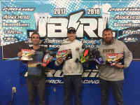 2wd Rookie.JPG (116544 bytes)